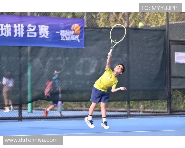 重庆网球队荣登全国网球团队协作排行榜第一名展现卓越团队精神与实力